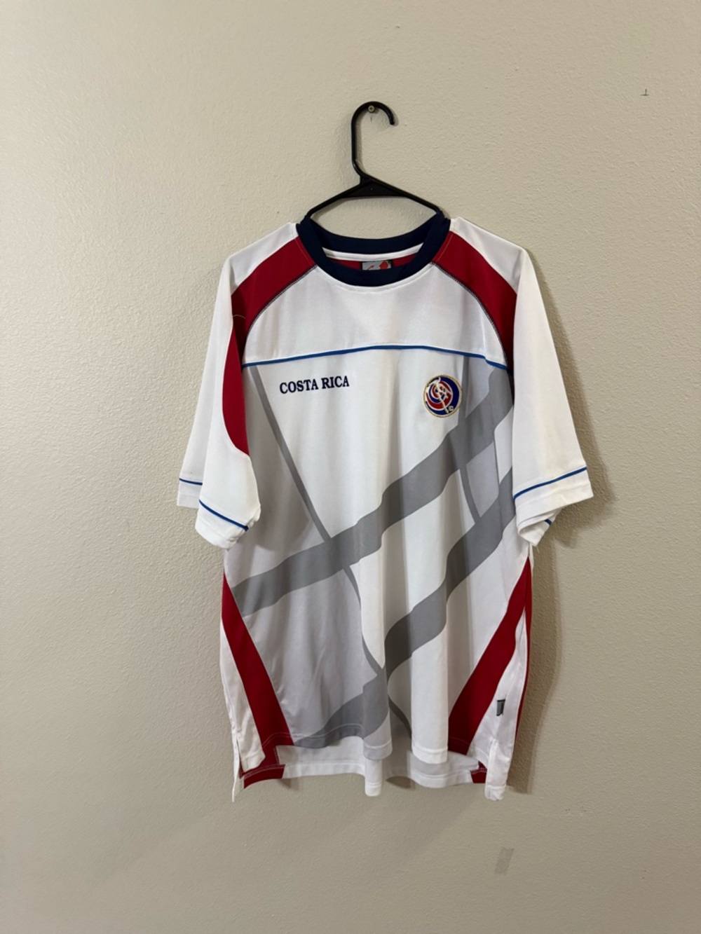 Costa Rica Men’s White and Red Soccer Jersey